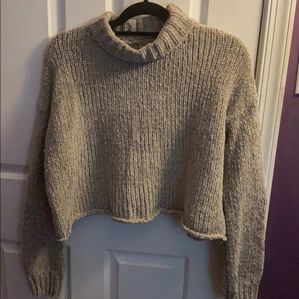 Urban outfitters Cropped sweater